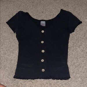 No Boundaries Black Fitted Cap Sleeve Blouse